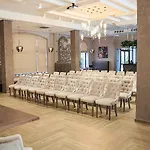 فندق Redling 4*
