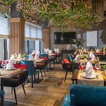 Hotel Redling 4*